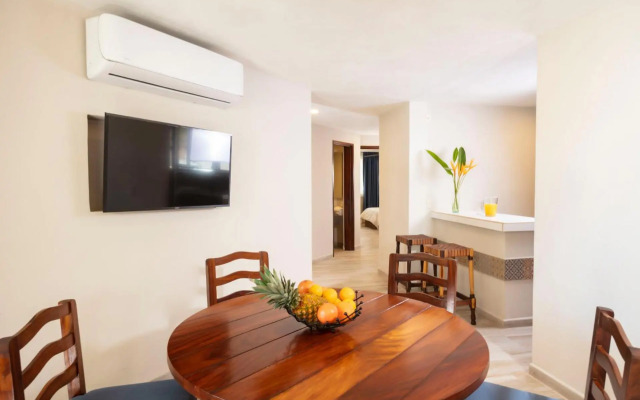 Vista Vallarta All Suites on the Beach