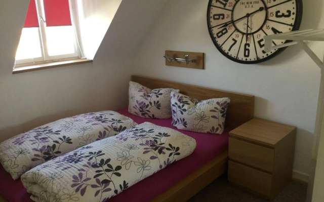 Hacienda Rooms