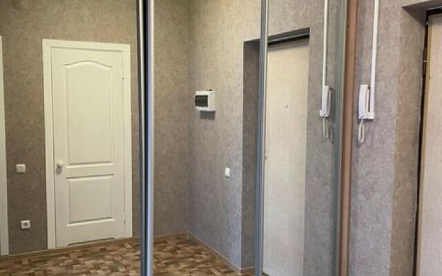 Apartments Kvartirov on str. Respubliki, bld. 37a