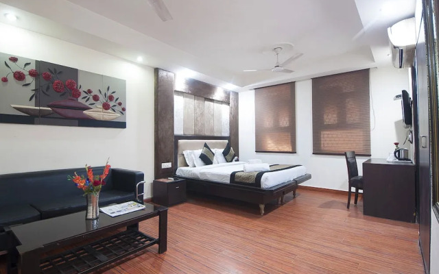 Hotel Apra International