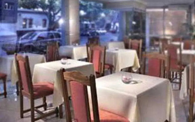 Condor Suites Apart Hotel