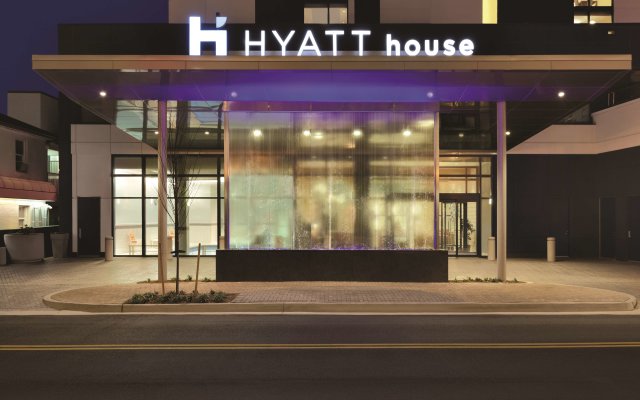 Hyatt House Virginia Beach / Oceanfront