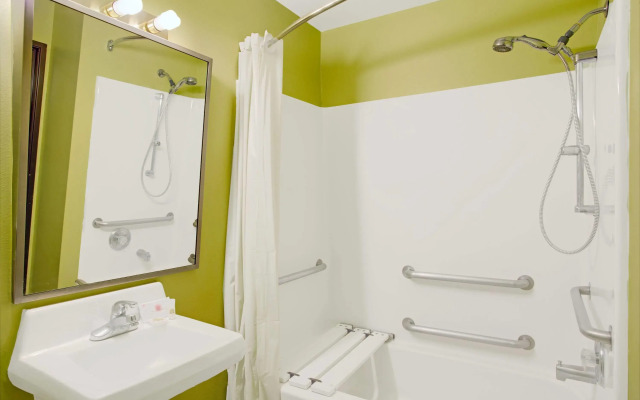 Days Inn by Wyndham Lehi