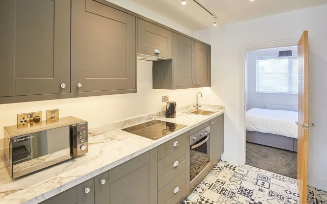 Host Stay Apartment 1 Queens Court