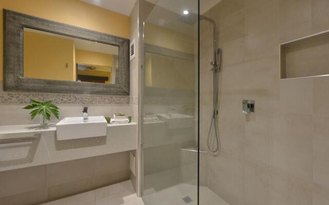 Seascape Apartments at Villa San Michele