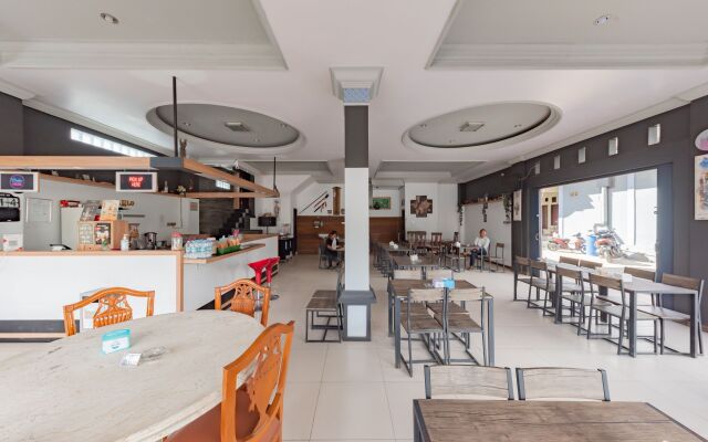 RedDoorz near GOR Sempaja Samarinda