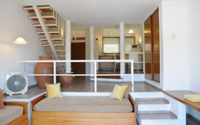 Lake Buenavista Apart Hotel & Suites