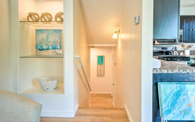 Cozy Cali Condo, Walk to Summerland Beach!