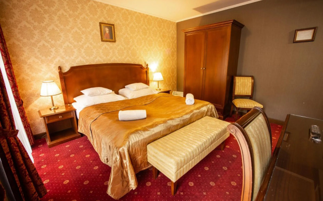 Mozart Hotel