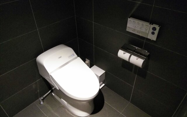 THE GENERAL KYOTO Takatsuji Fuyacho