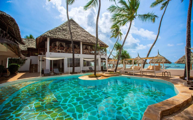 AHG Dream's Bay Beach Hotel - Adults Only