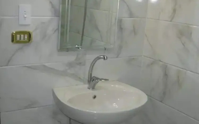 Three Bedroom Apartment With Pyramids View