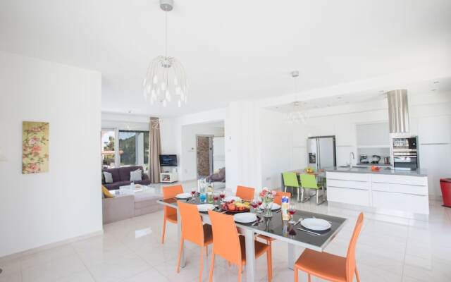 Protaras Holiday Villa Ds116