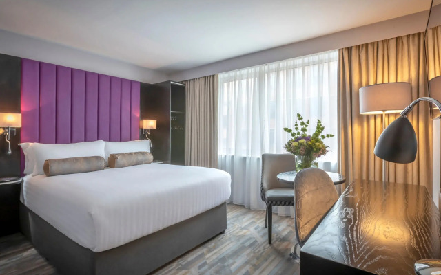 The Trinity City Hotel