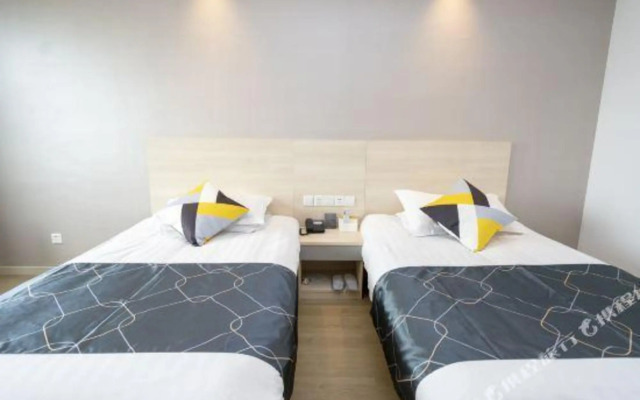 Zexi Business Hotel