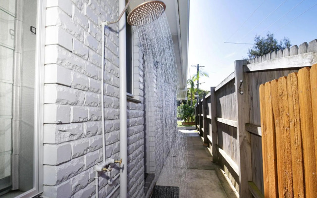Spinnaker - Family Getaway - 2mins Walk to Beach