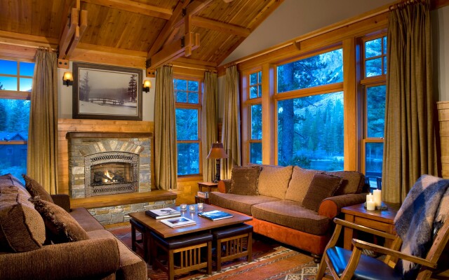 Tamarack Lodge and Resort