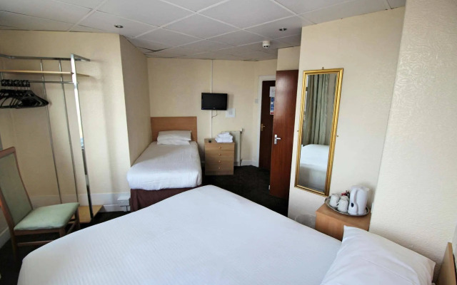 The Colwyn Hotel - near Pleasure Beach