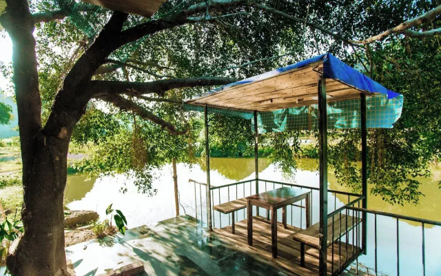 Trang An River Mountain Ecolodge