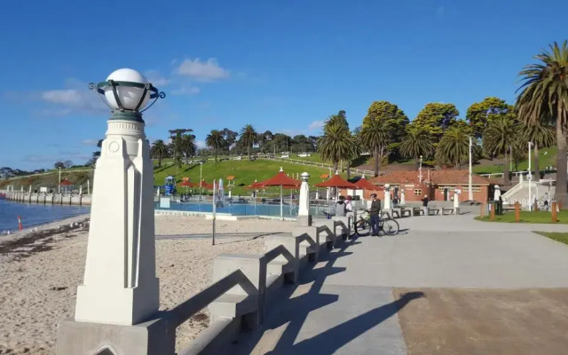 Gateway to the Surf Coast and Geelong