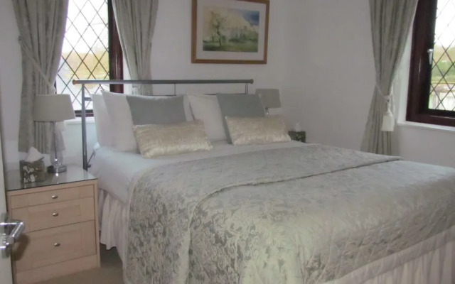 Dale Farm House
