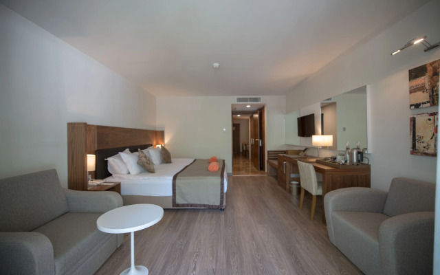 Nirvana Mediterranean Excellence - All Inclusive