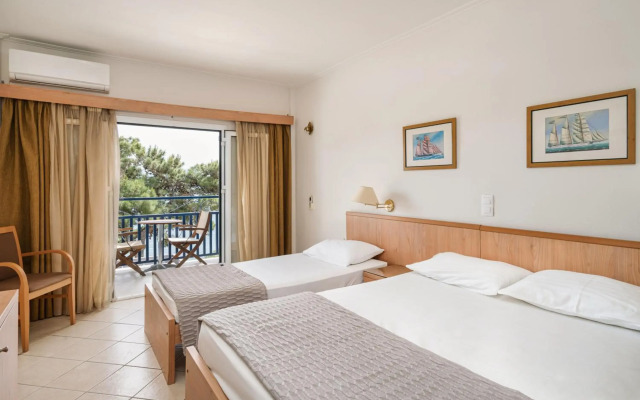Danae Hotel