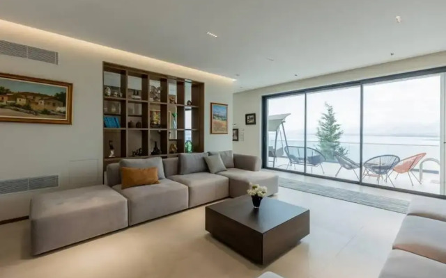 The Luxury Villa in Shkod r