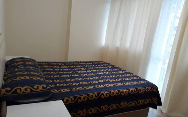 Apartment 16 Pirosmani Street