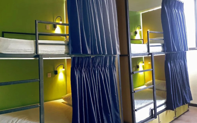 Miracle City Inn Hostel