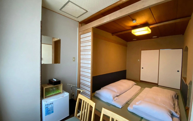 Kameya Rakan Hot Springs Ryokan