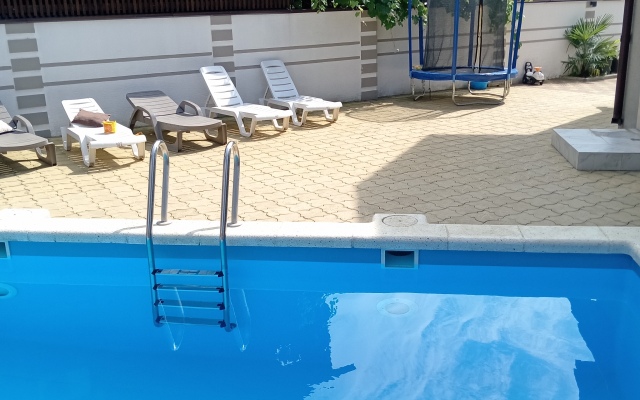 Guest house EMIR