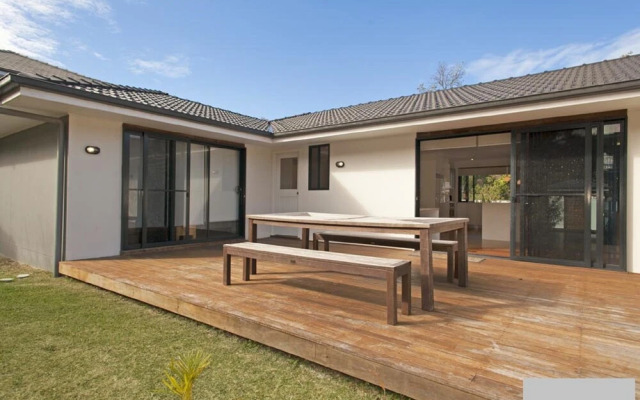 Hibiscus House - Sawtell, NSW