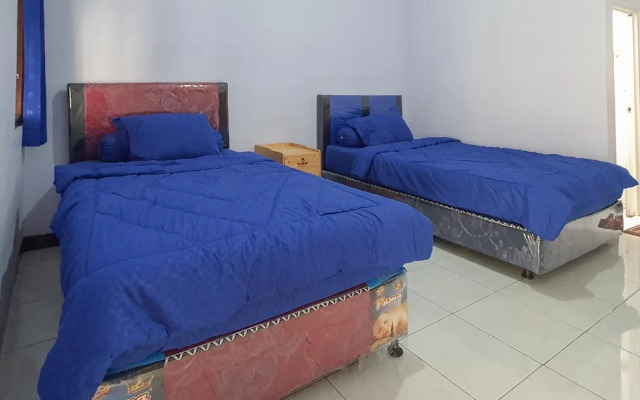 Angrumba Family Homestay Near Rsud Caruban