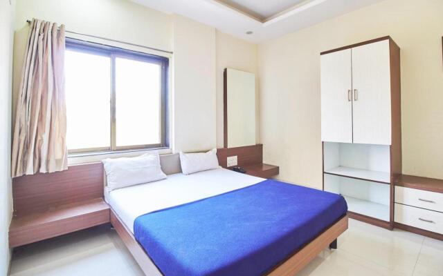 Hotel J K Palace