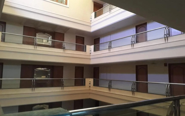 Hotel The Samrat