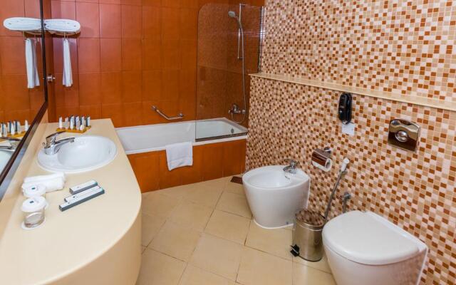 Mangrove Hotel