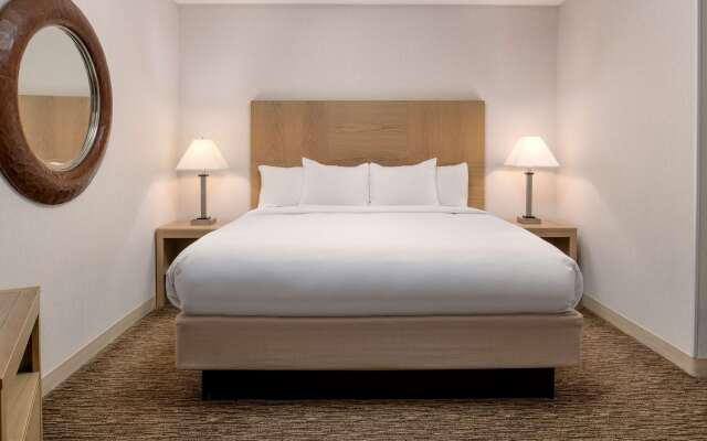 DoubleTree by Hilton Olympia Downtown Capitol District