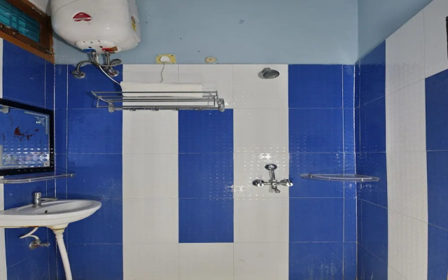OYO 4409 Hotel Chaitanya Inn