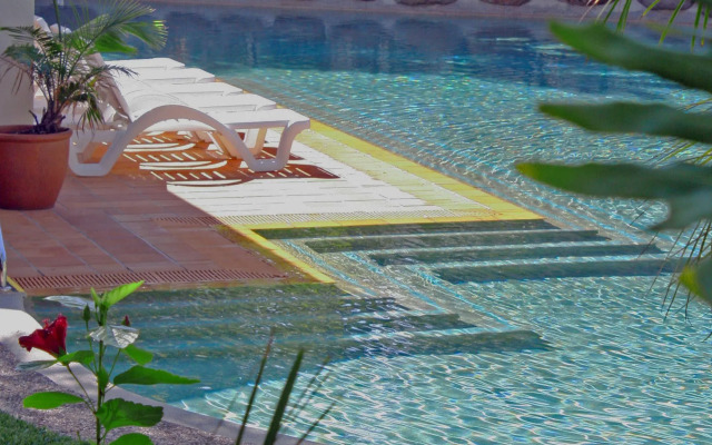 Grande Florida Beachside Resort