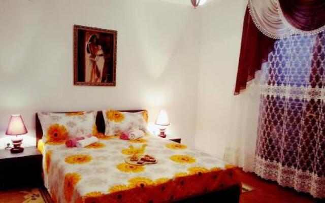 Apartments Elena