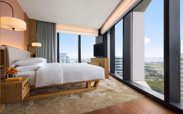 Andaz Singapore - a concept by Hyatt