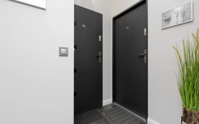 Modern Studio for Two by Renters