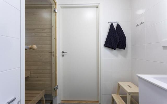 Tuomas´ luxurious suites, Mustikka