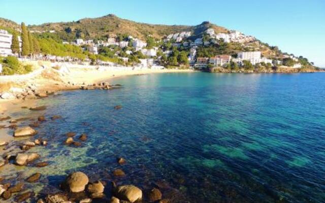 Pujada Puig Rom Vistas Al Mar