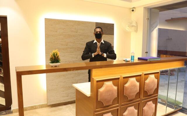 Green Hotel - Behind Parmarth Niketan
