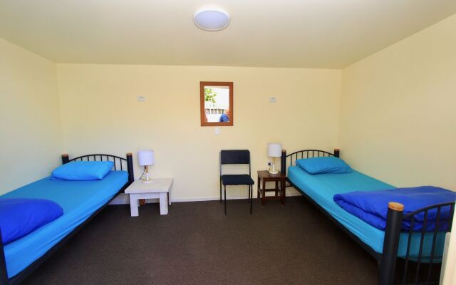 Rucksacker Backpacker Hostel
