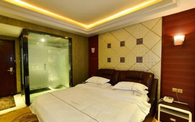 Yiwu Feinidi Inn