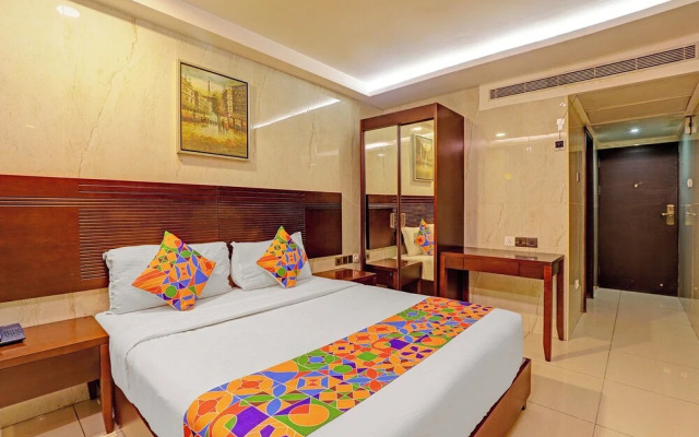 Fabhotel Western Inn