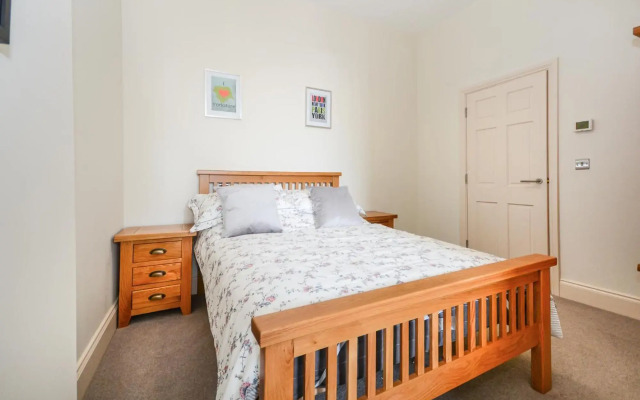 Minster's Keep- Stylish Apartment Near York Minster